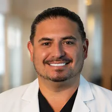 Dr. Patricio Espinosa